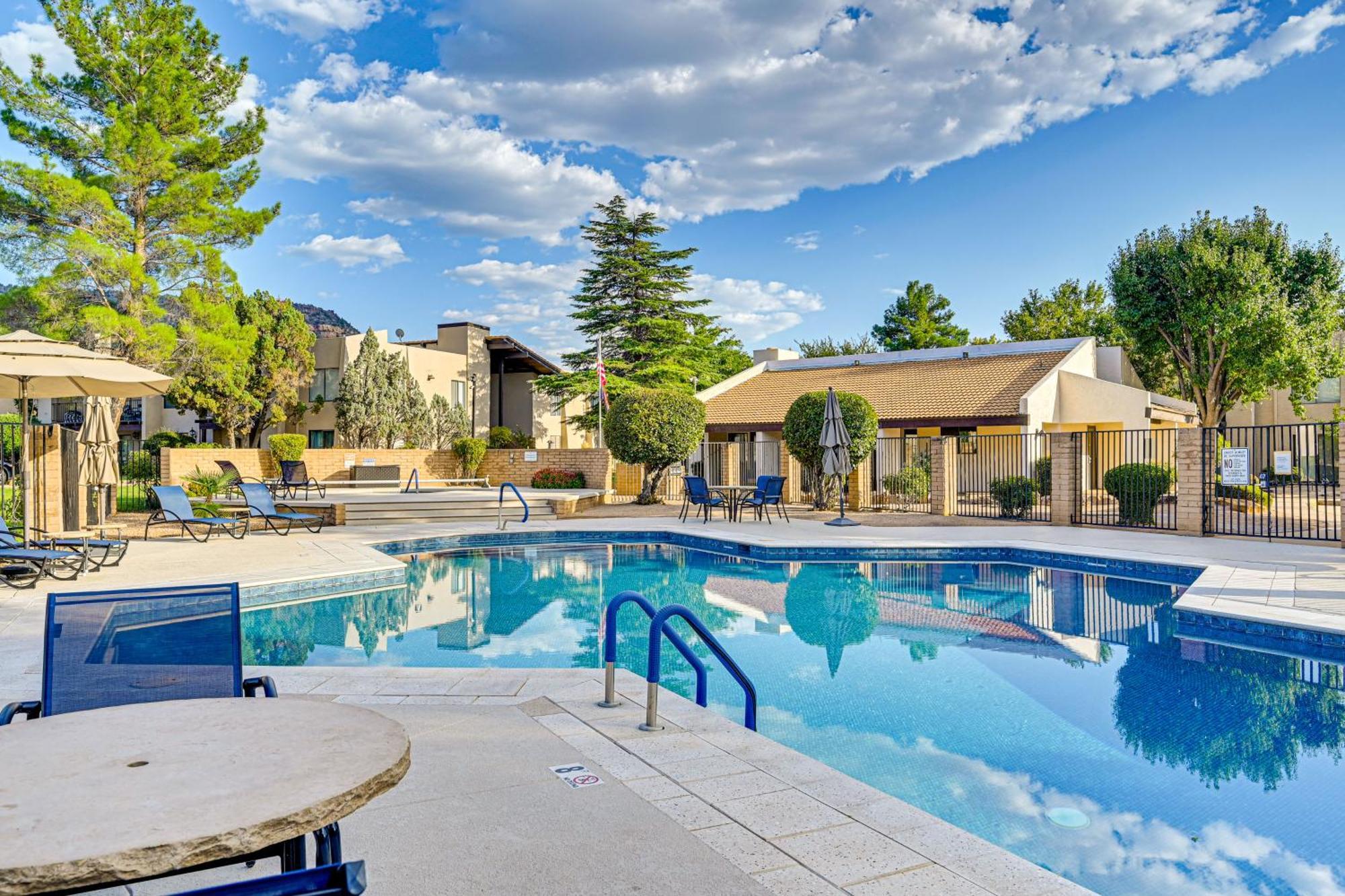 Peaceful Sedona Resort Retreat With Pool Access Luaran gambar